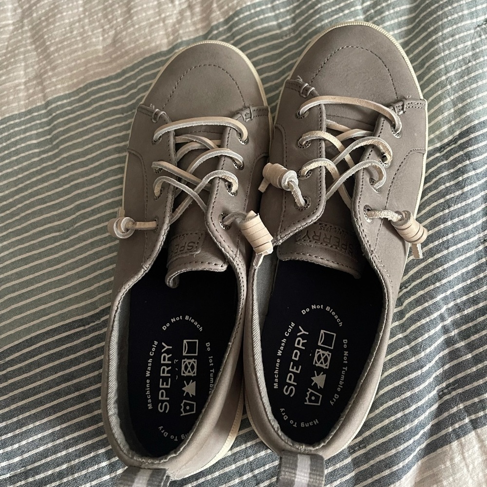 Sperry boat shoes